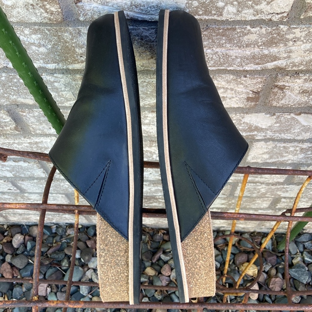 🐬 Eileen Fisher Bios Black Leather Mule 8.5 M - Picture 11 of 13